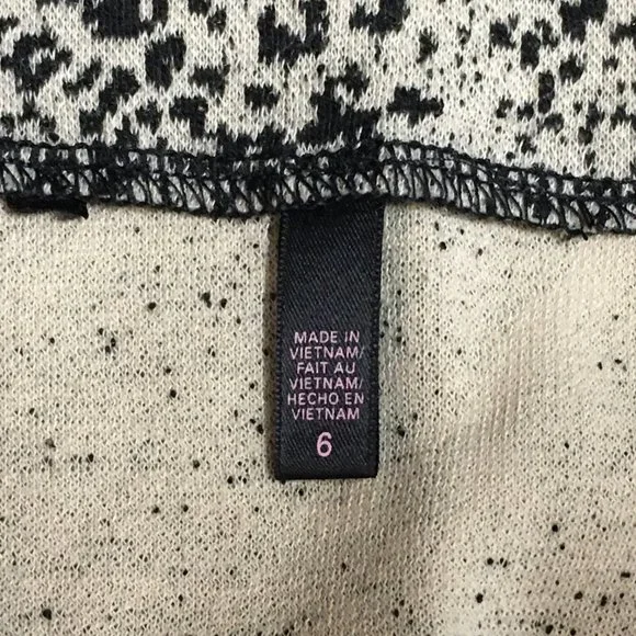 Victoria's Secret Skirt Animal Print Stretch NWOT - Picture 4 of 8